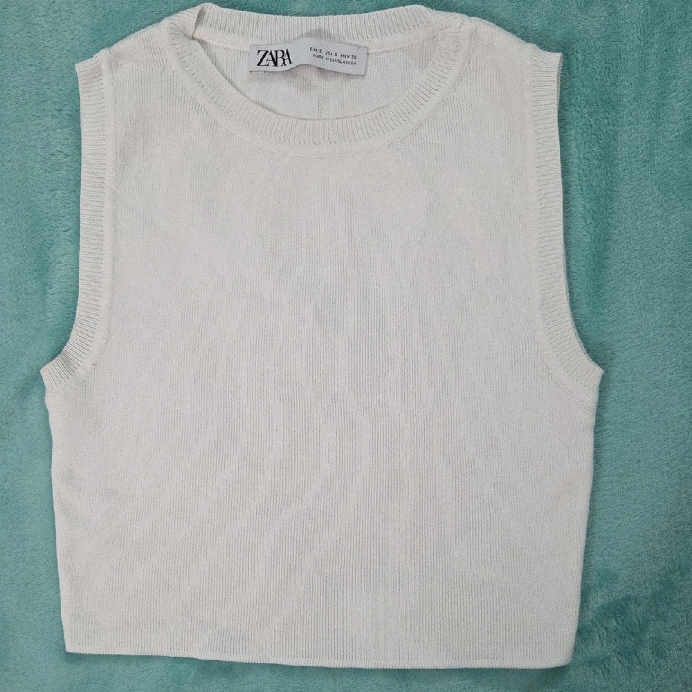 ZARA,  White Sleeveless Knit Top